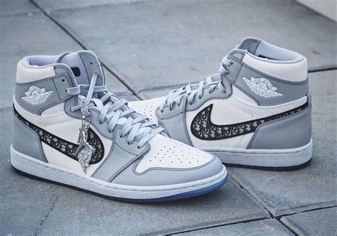 dior jordan 1 high sneakers